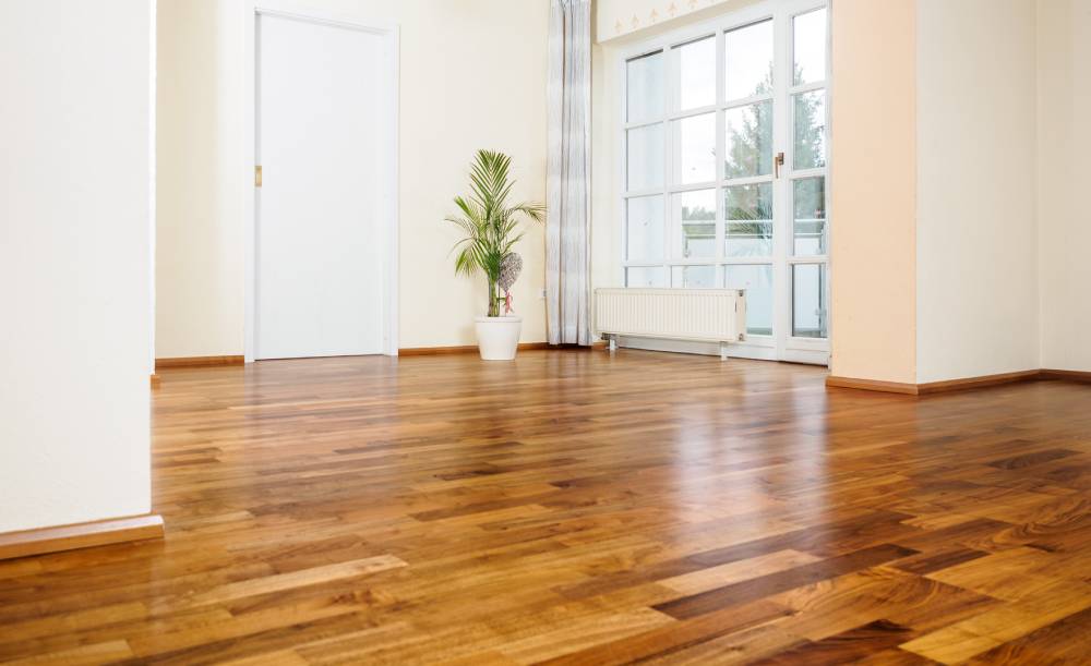 Quelles sont les &eacute;tapes d’une vitrification de parquet ? Rixheim
