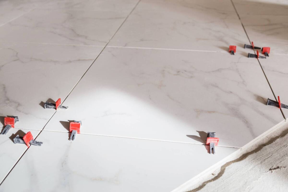 Pourquoi choisir un carrelage sp&eacute;cifique pour une pi&egrave;ce humide comme la salle de bain ? Wittelsheim