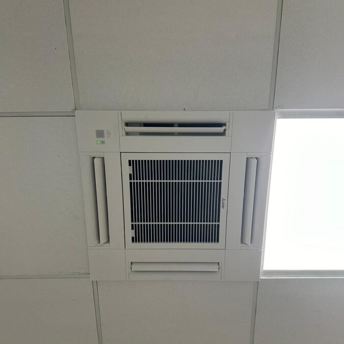 Installation et mise en service d’un climatiseur Mitsubishi quadri split &agrave; Mulhouse Illzach 2