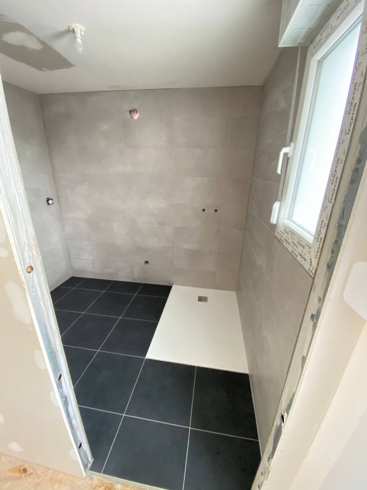 Faut-il privil&eacute;gier la douche ou la baignoire dans une salle de bain familiale ? Saint-Louis 0